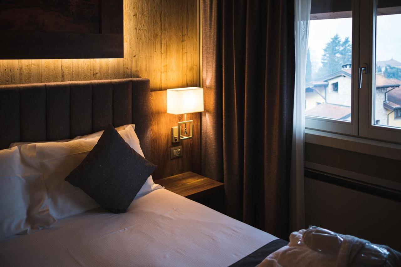 Lake Hotel La Pieve Пизоние Екстериор снимка